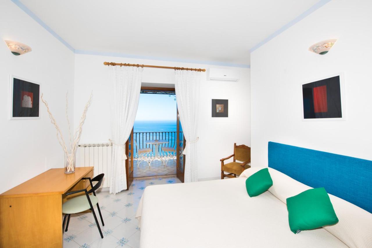 Villa Savina - Elegant Family Villa Overlooks Amalfi Coast - Positano Bagian luar foto