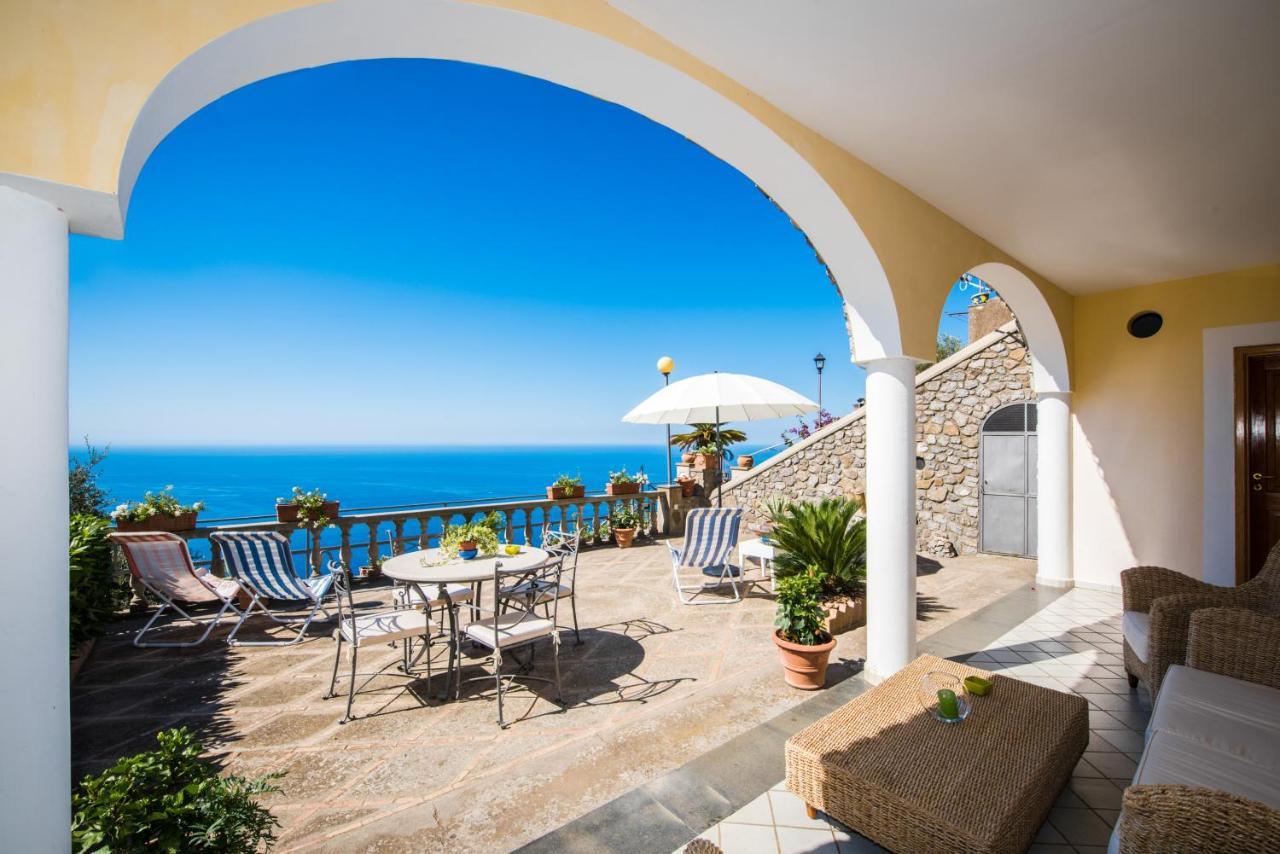 Villa Savina - Elegant Family Villa Overlooks Amalfi Coast - Positano Bagian luar foto